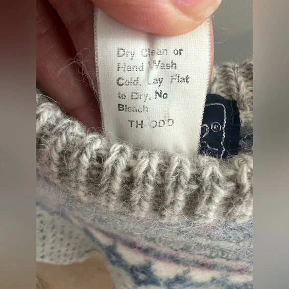 100% wool Woolrich brand Blue and Cream Patterned Isle Nordic style Sweater S - Picture 5 of 10